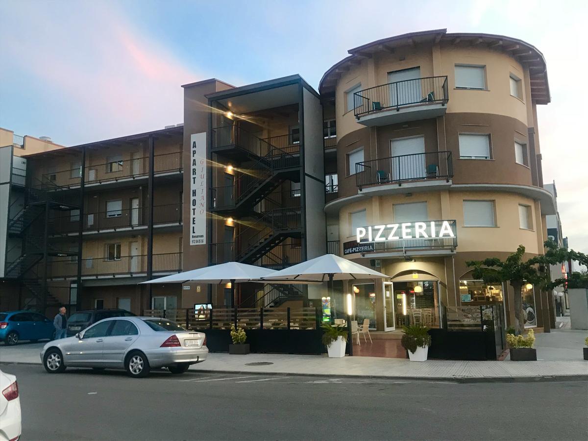 Apartamentos Giuliano Empuriabrava Exteriör bild