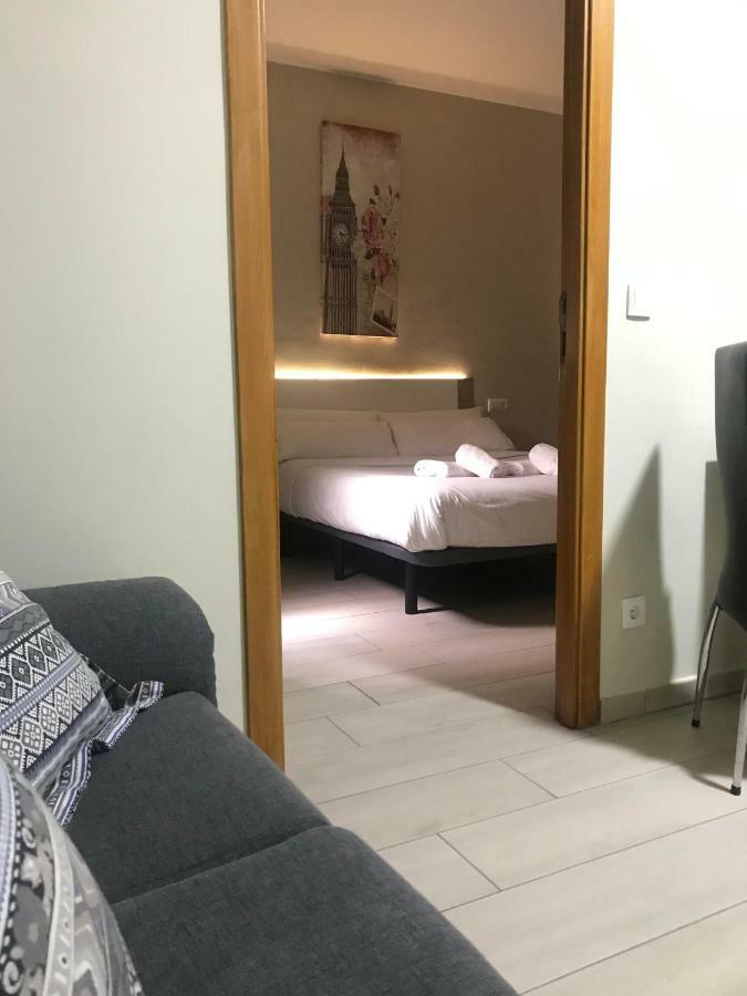 Apartamentos Giuliano Empuriabrava Exteriör bild